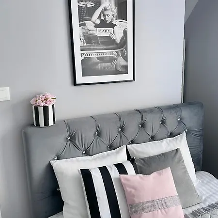 Pokoje Marilyn Monroe Kwatera prywatna